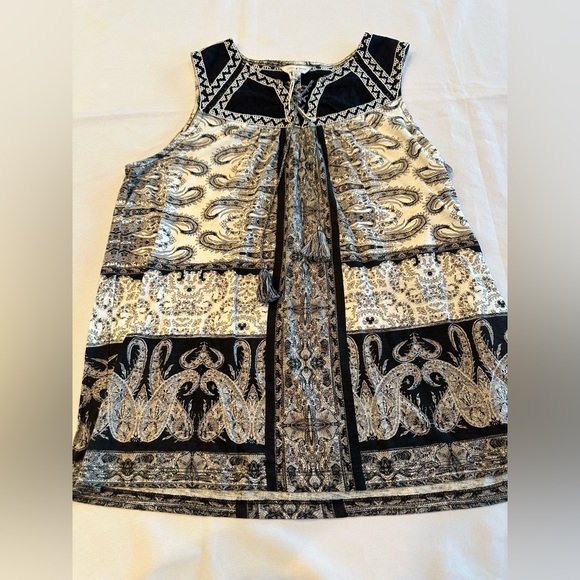 NWOT Lucky Brand Black and White Sleeveless Top Size Large - Picture 1 of 7